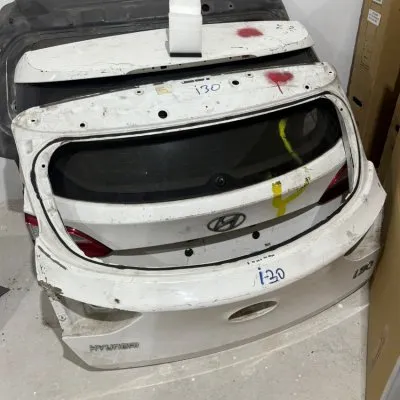 İ30 Arka Bagaj Kapağı 