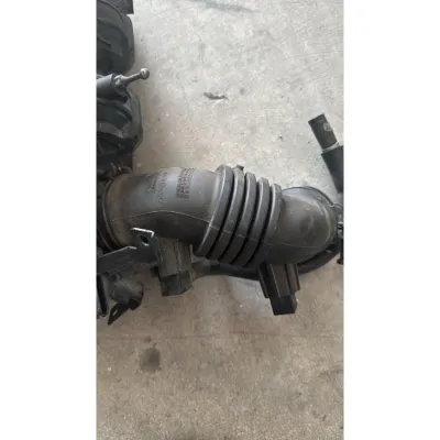 Picanto 2023 1.0 Boğaz Kelebeği Hortumu