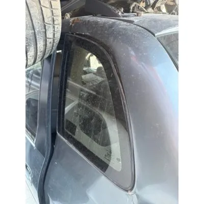 Matrix Sol Arka Kelebek Camı